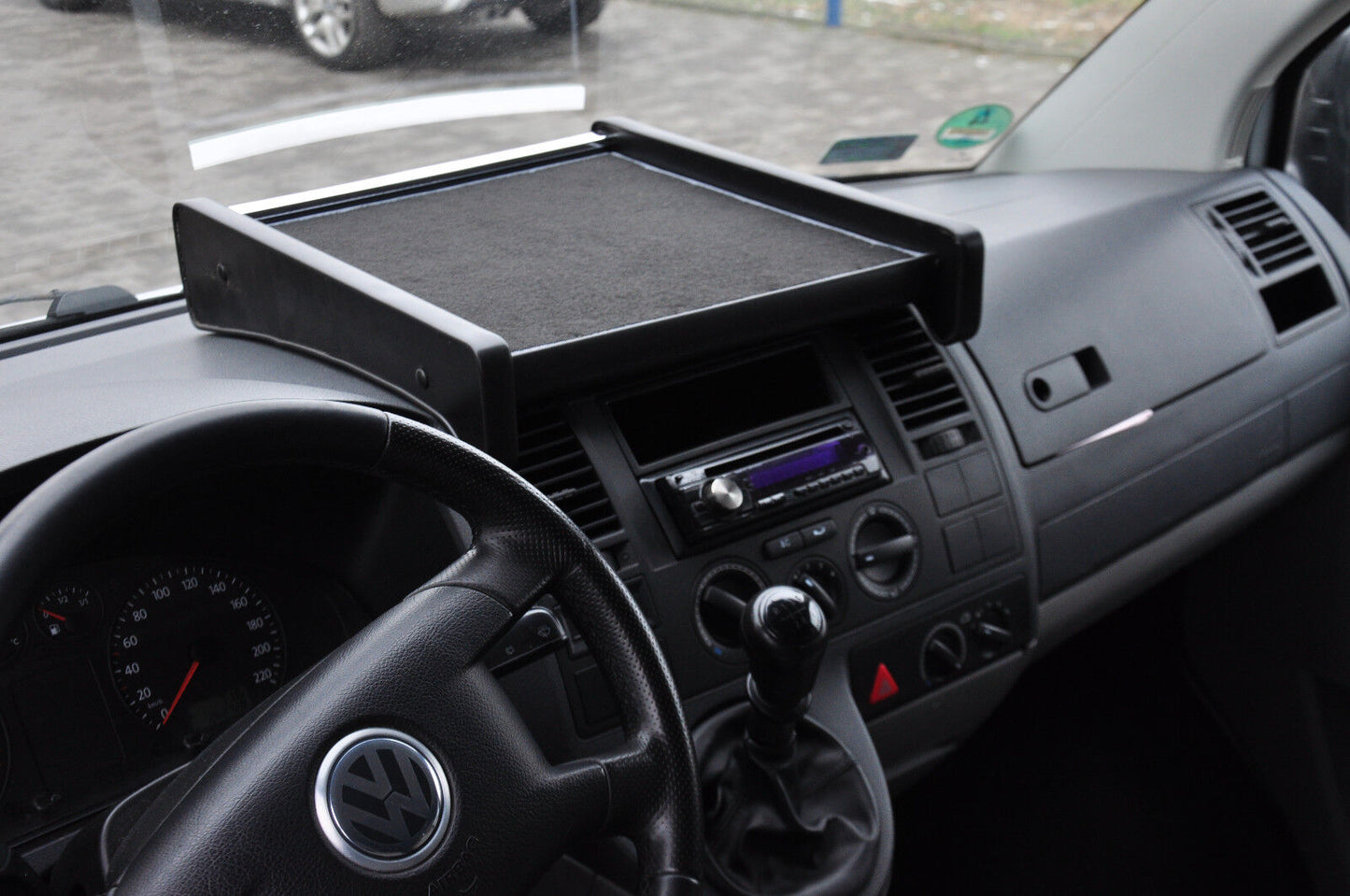 Perfekt-Fit Dashboard Tisch für VW T5 MUTIVAN CARAVEL VOLSKWAGEN Center Regal Kompatibel