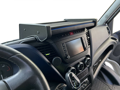 Perfect-Fit Dashboard Table for Iveco Daily 2014-2021 – Center Shelf Compatible